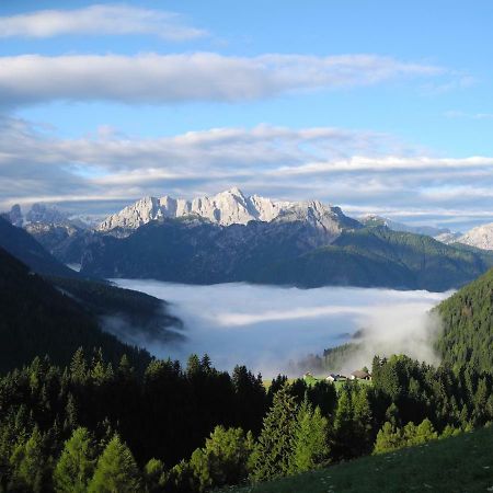 Naschthof Lägenhet Toblach Exteriör bild