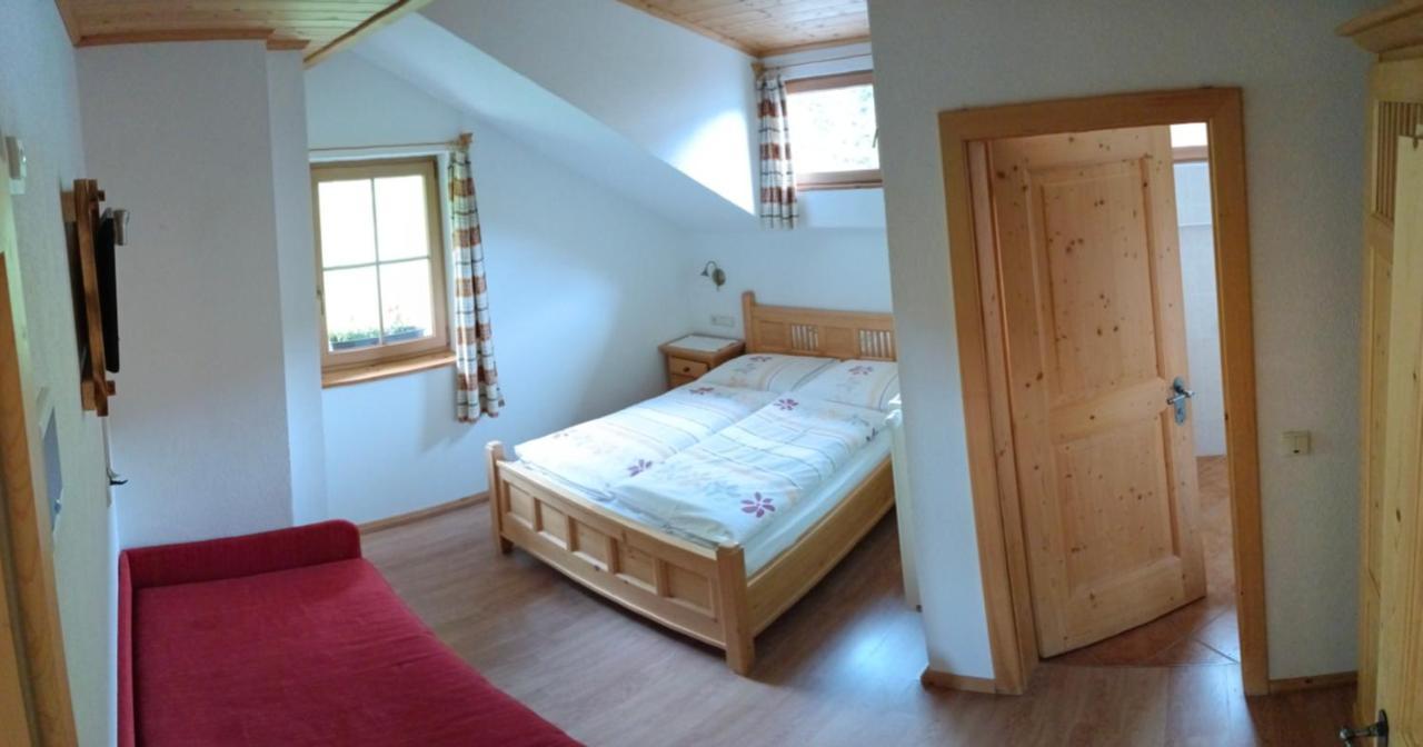 Naschthof Lägenhet Toblach Exteriör bild